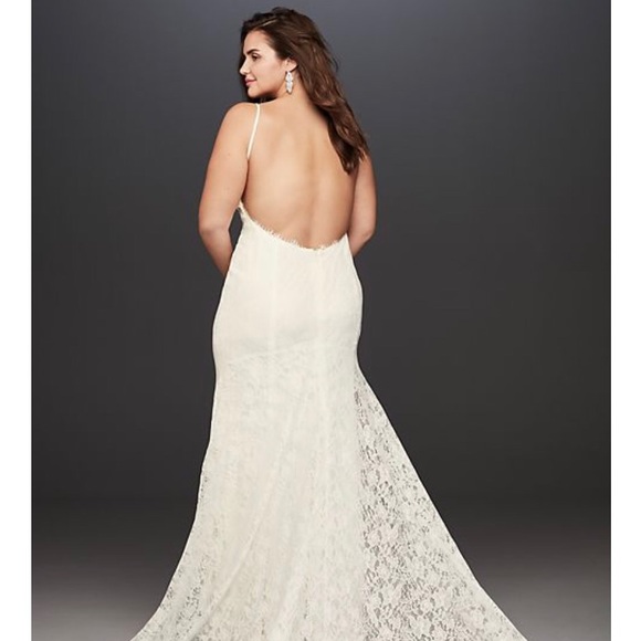 NWT Davids Bridal GALINA  ADD TO WISHLIST Low- Back Soft Lace Wedding Dress - Picture 3 of 8